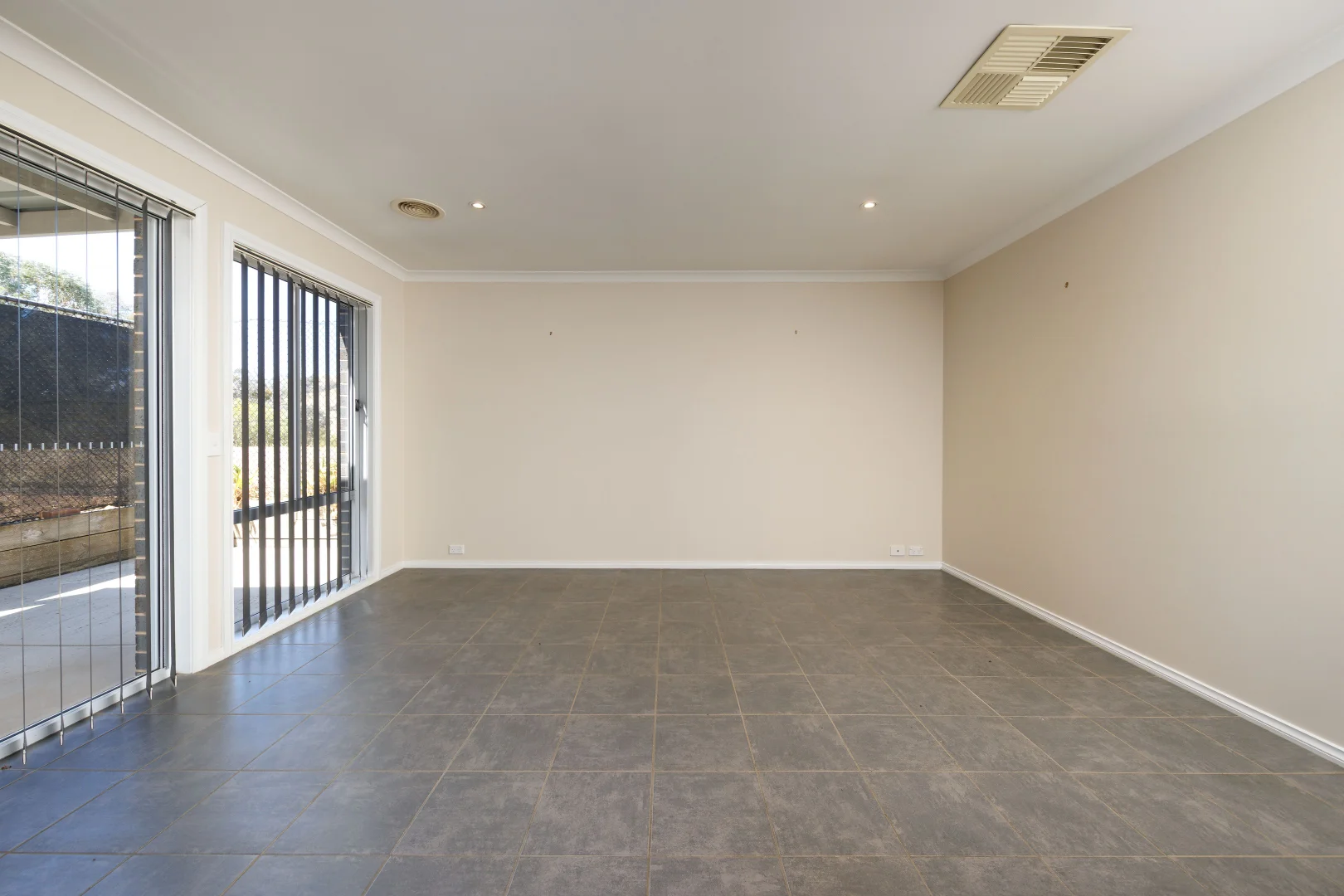 Additional image 5 of 1/9 Thorneycroft Avenue, Wodonga VIC 3690