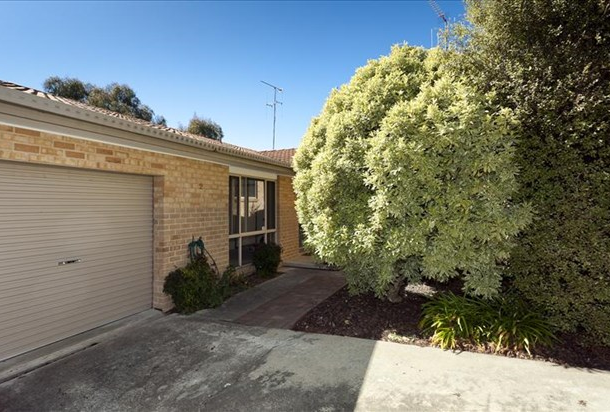 2/7 River Drive, Karabar NSW 2620