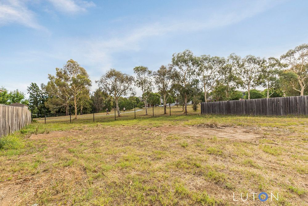 16 Bizant Street, Amaroo ACT 2914, Image 2