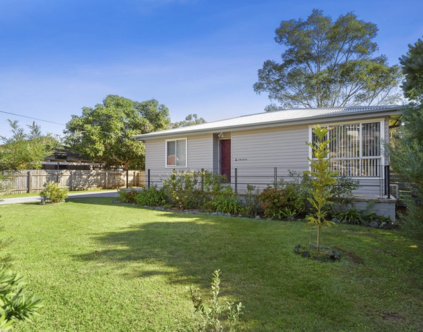 4 Country Club Drive, Catalina NSW 2536