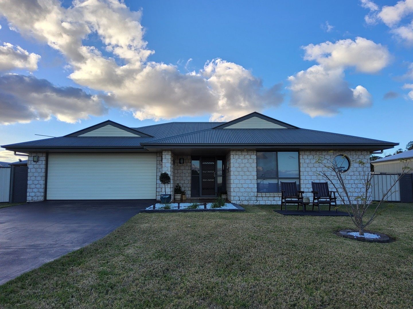 4 bedrooms House in 22 Bottlebrush Street KINGAROY QLD, 4610