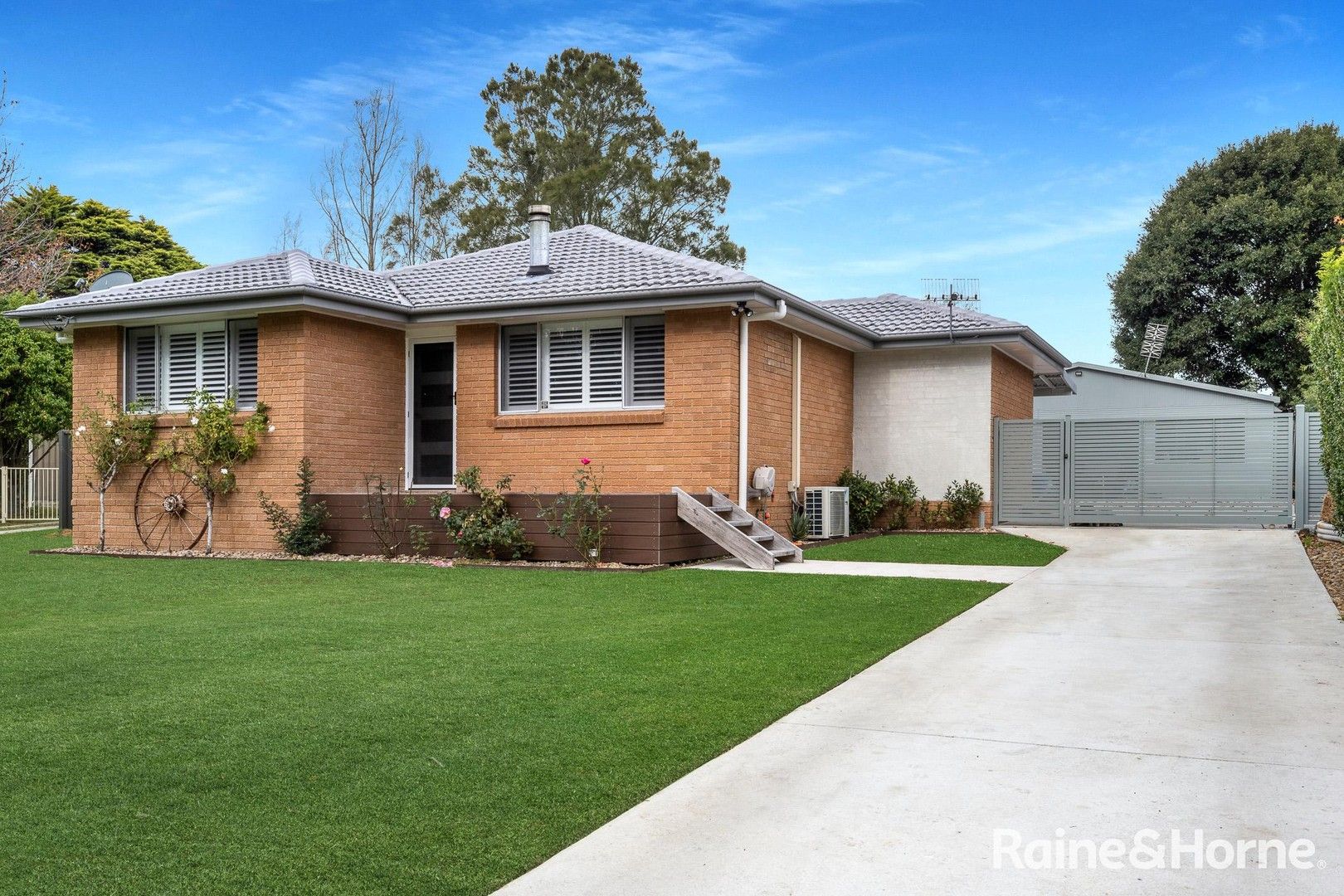 3 bedrooms House in 2 Nellore Place NORTH NOWRA NSW, 2541