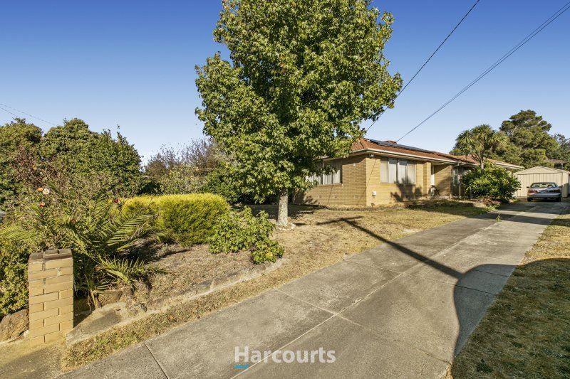 5 Chateau Avenue, Narre Warren VIC 3805, Image 1