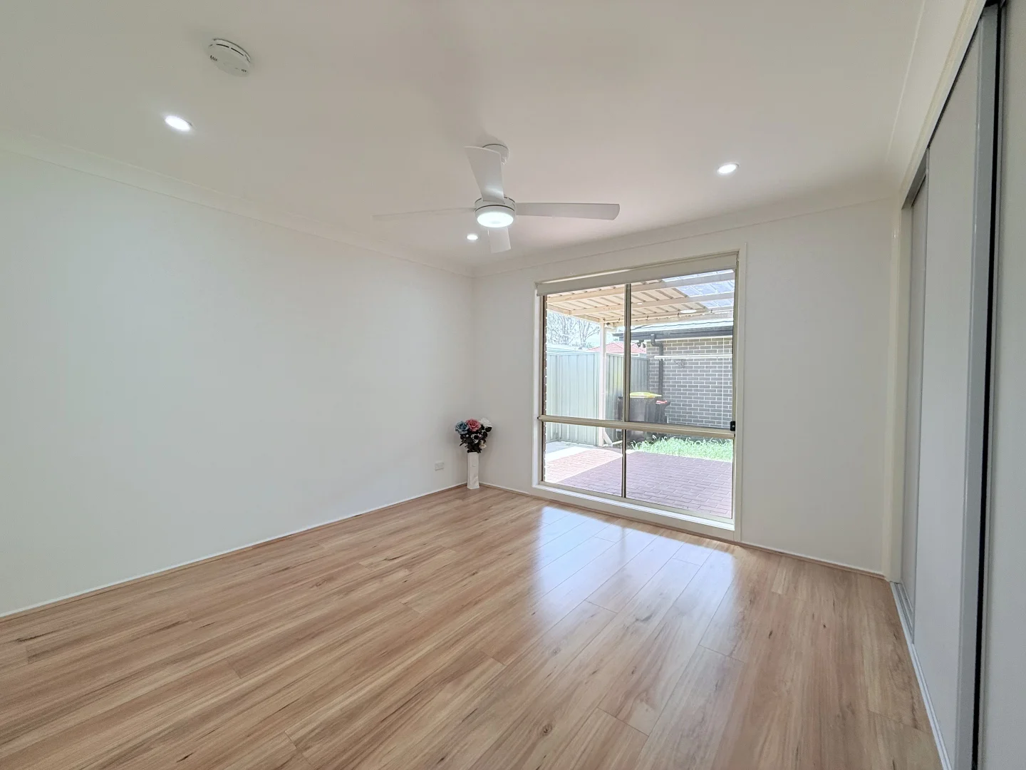 Additional image 6 of 18 Erin pl, Casula NSW 2170