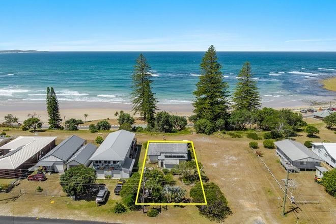 Picture of 61 Ocean Road, BROOMS HEAD NSW 2463