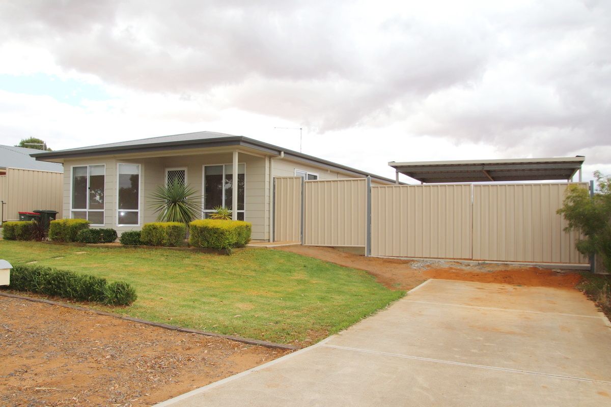 27 North Terrace, Mannum SA 5238, Image 2