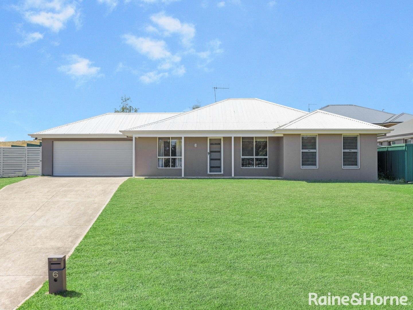 6 Governors Parade, Windradyne NSW 2795, Image 0