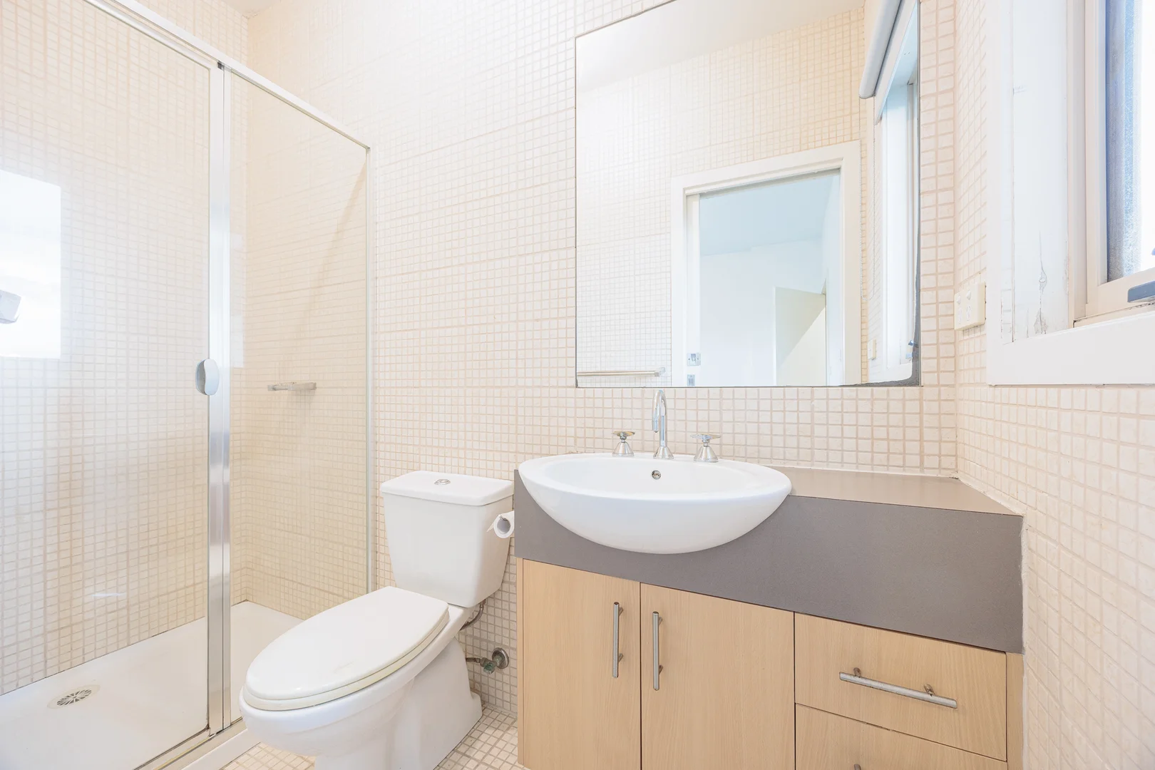 Additional image 8 of 2/50 Burns Street, Maidstone VIC 3012