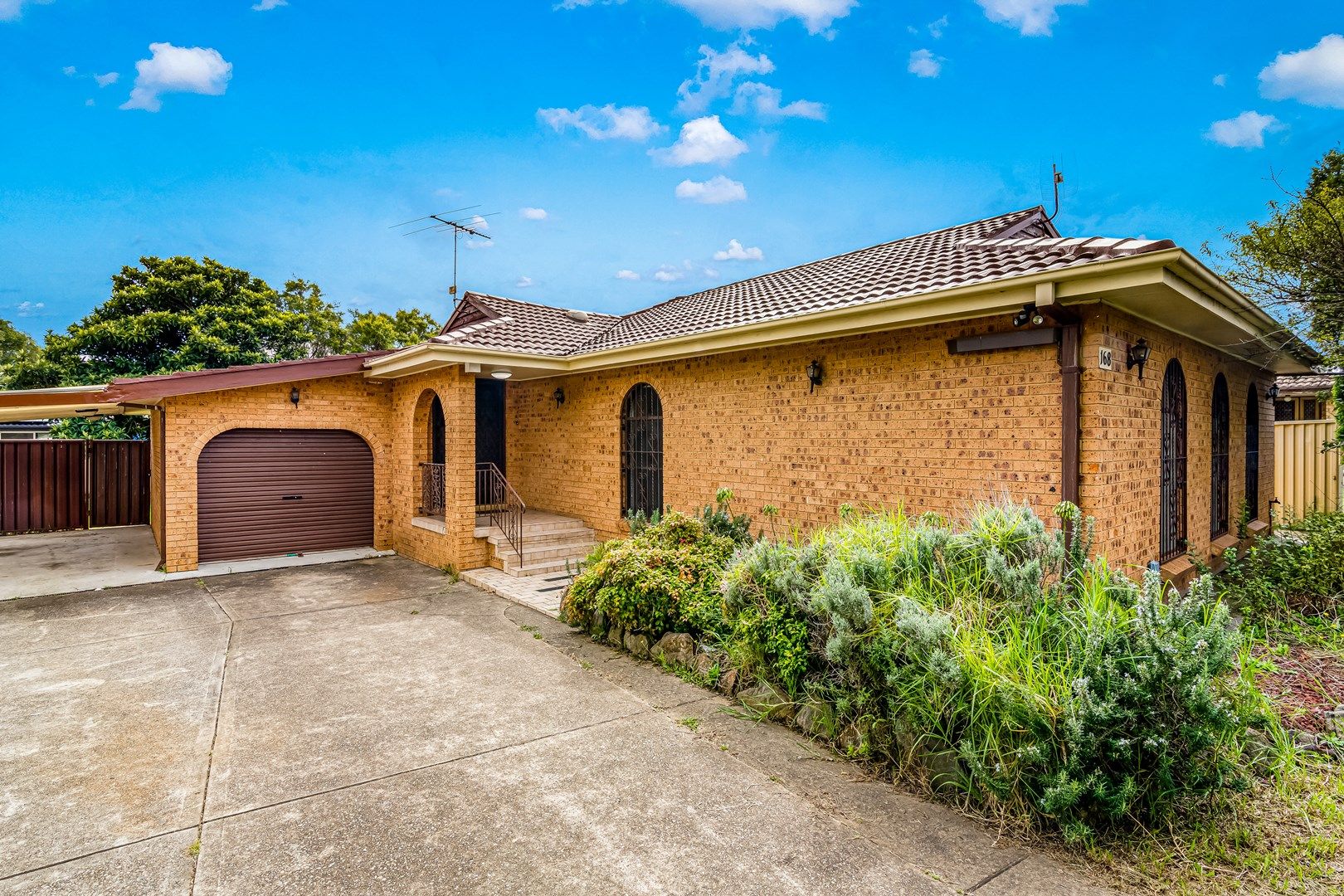 168 Bossley Road, Bossley Park NSW 2176, Image 2