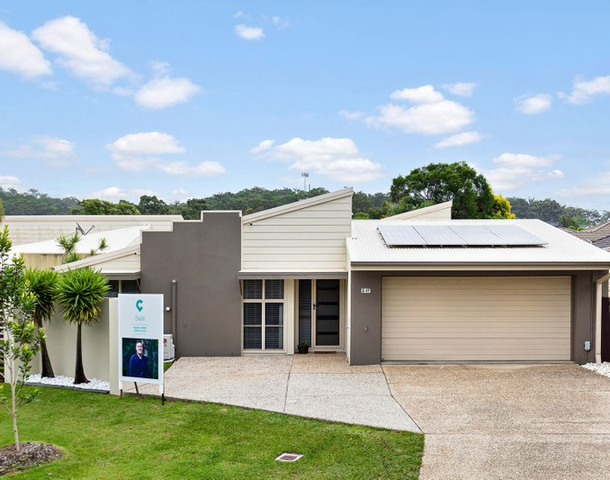 2/17 Sandhurst Crescent, Upper Coomera QLD 4209