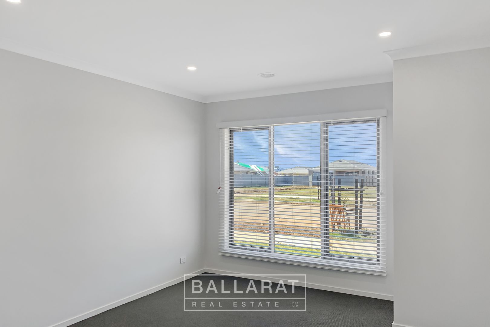 19 Kalamata Avenue, Alfredton VIC 3350, Image 1