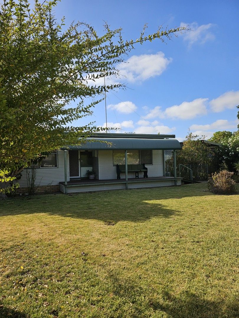 3 Flanagan Way, Dongara WA 6525, Image 0