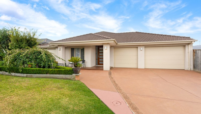 Picture of 8 Marcanna Place, BEACONSFIELD VIC 3807