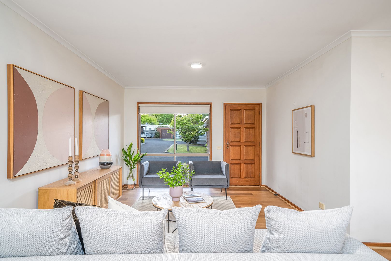 8/92 Aphrasia Street, Newtown VIC 3220, Image 2