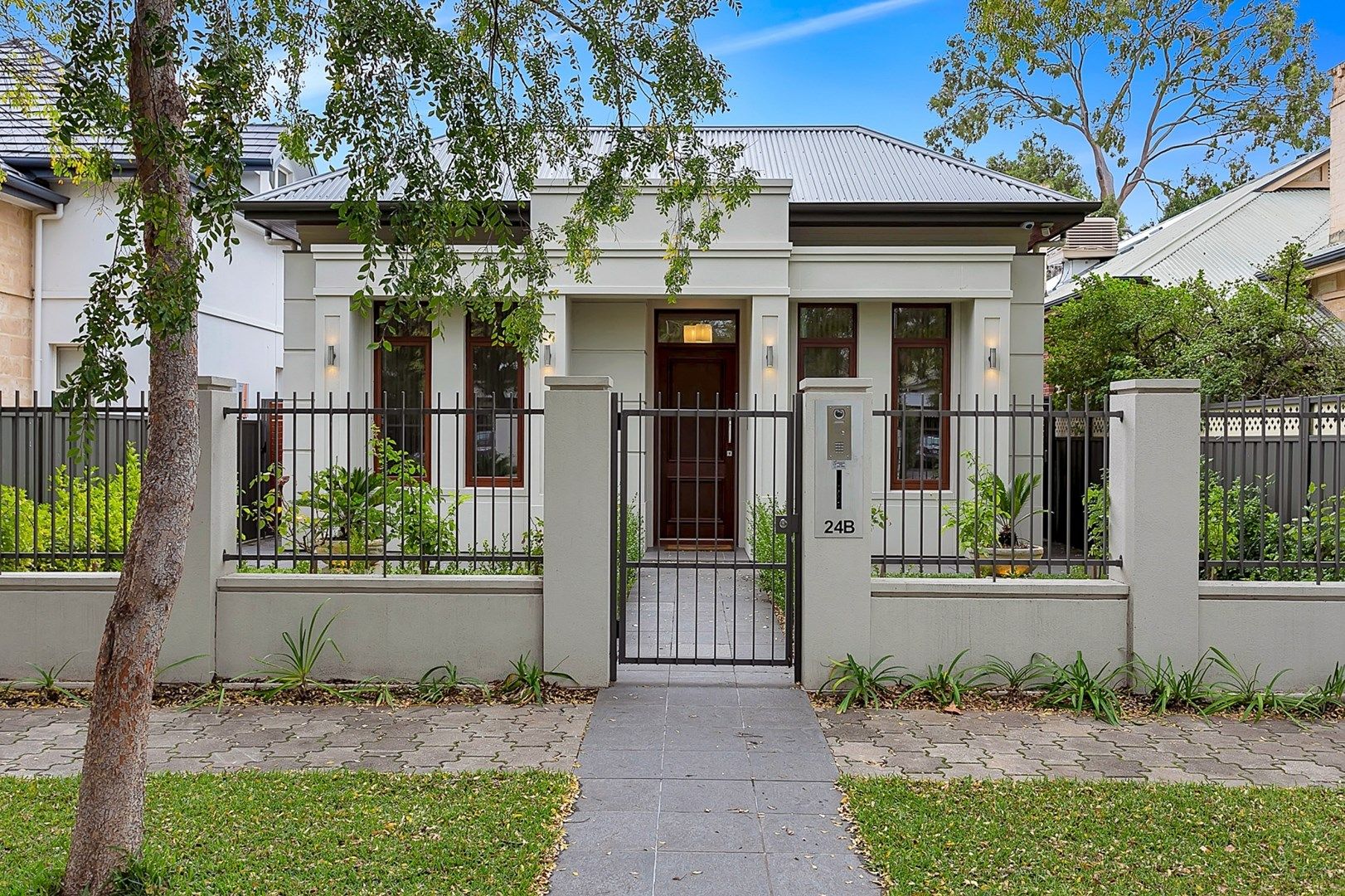 3 bedrooms House in 24B Eighth Avenue ST PETERS SA, 5069