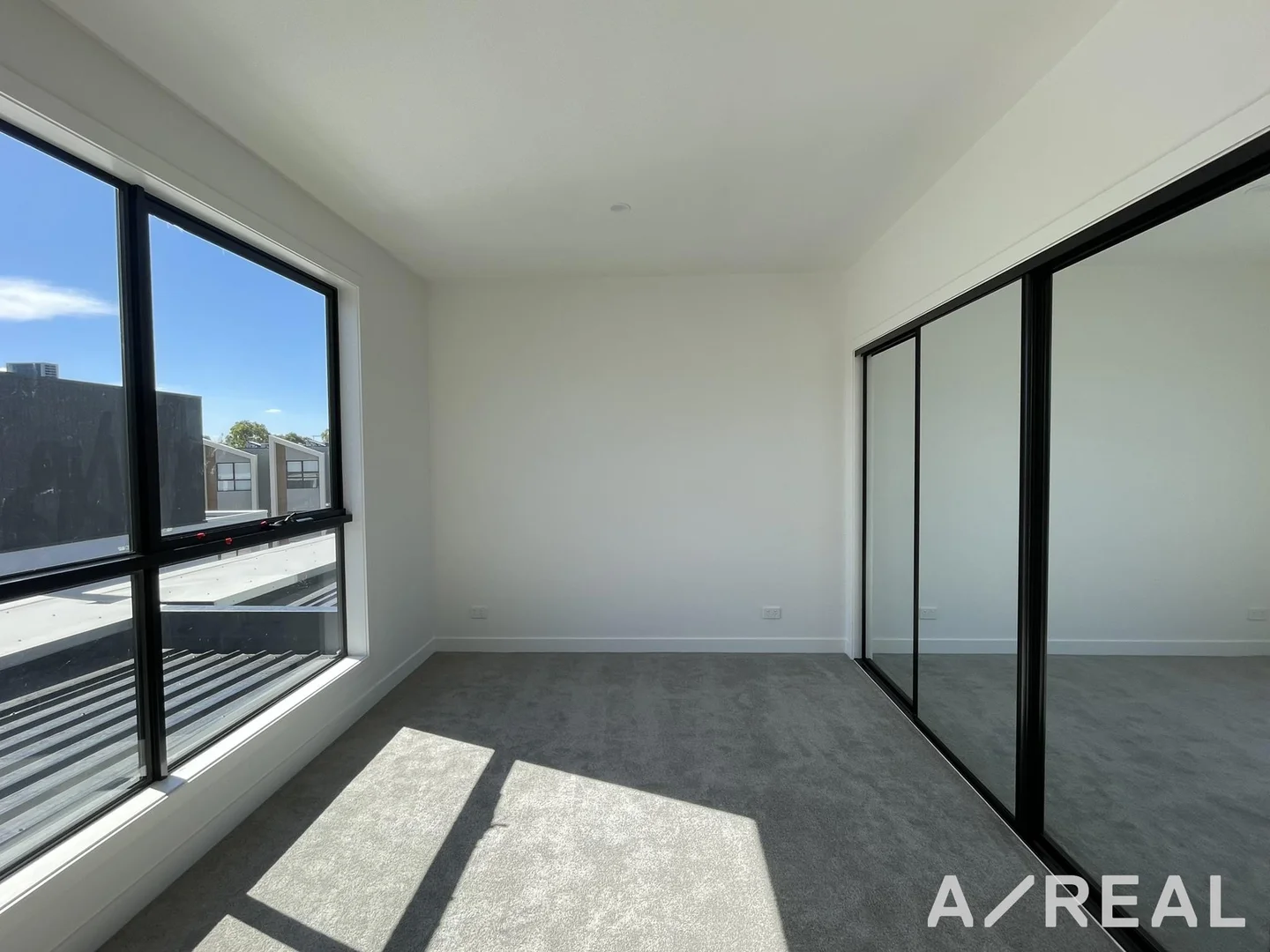 Additional image 3 of 46 Casalingo Boulevard, Mill Park VIC 3082