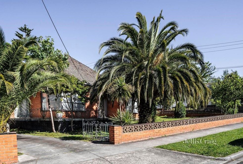 12 Salisbury Avenue, Ivanhoe VIC 3079 House For Rent 700 Domain