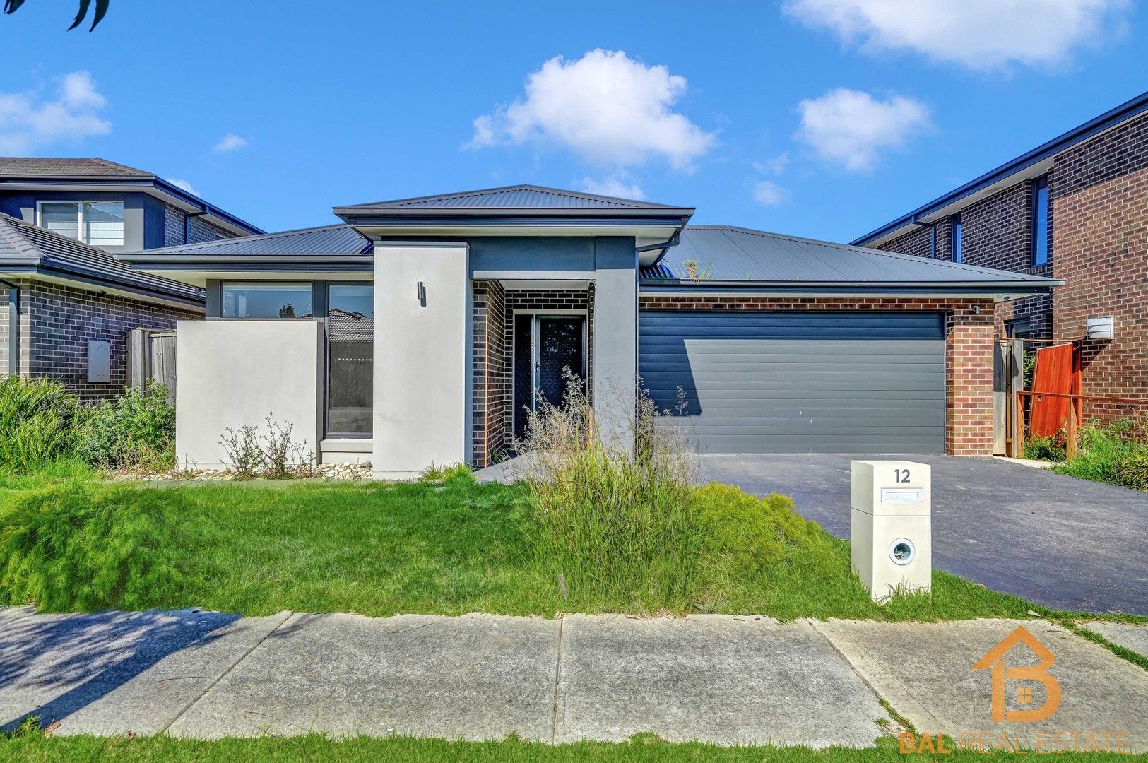 4 bedrooms House in 12 Billeroy Way WERRIBEE VIC, 3030