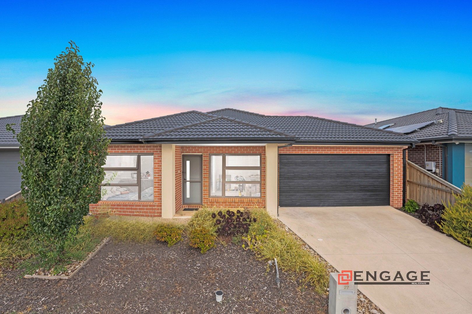 4 bedrooms House in 27 Constantine Drive POINT COOK VIC, 3030