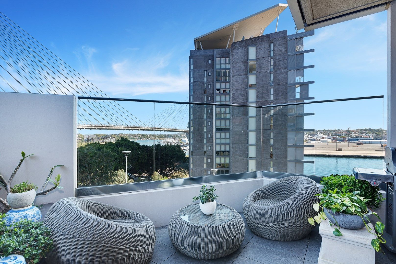 2 bedrooms Apartment / Unit / Flat in 1e/2 Distillery Dr PYRMONT NSW, 2009