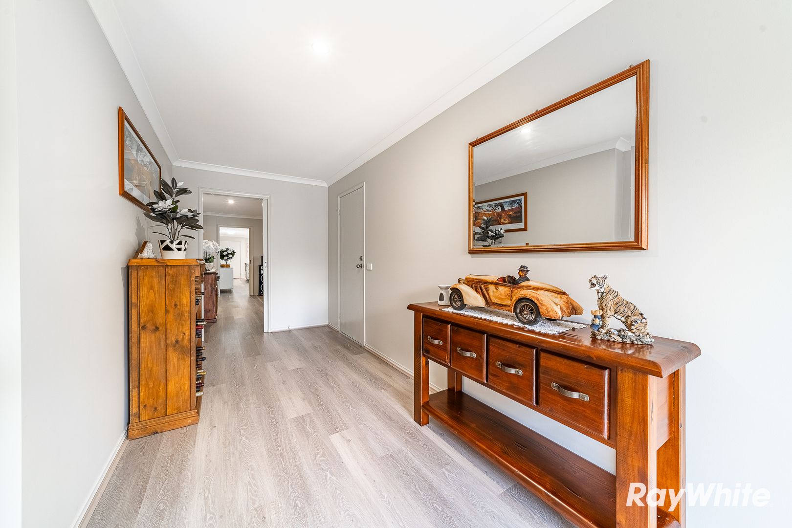 11 O'neill Court, Epsom VIC 3551, Image 2