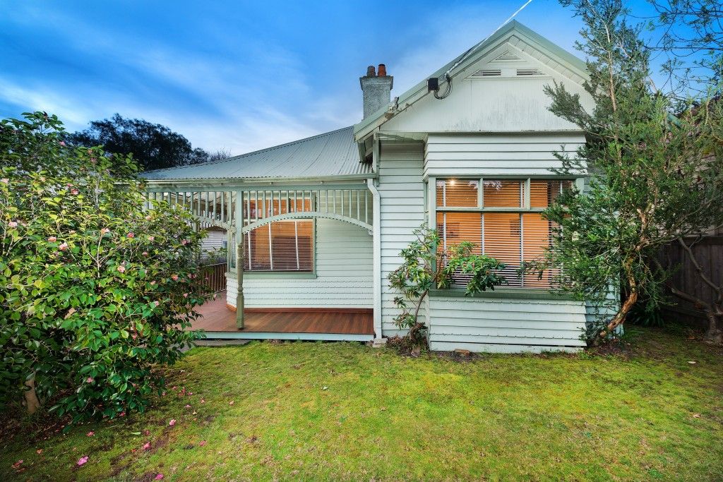 127 Prospect Hill Road, Canterbury Property History & Address