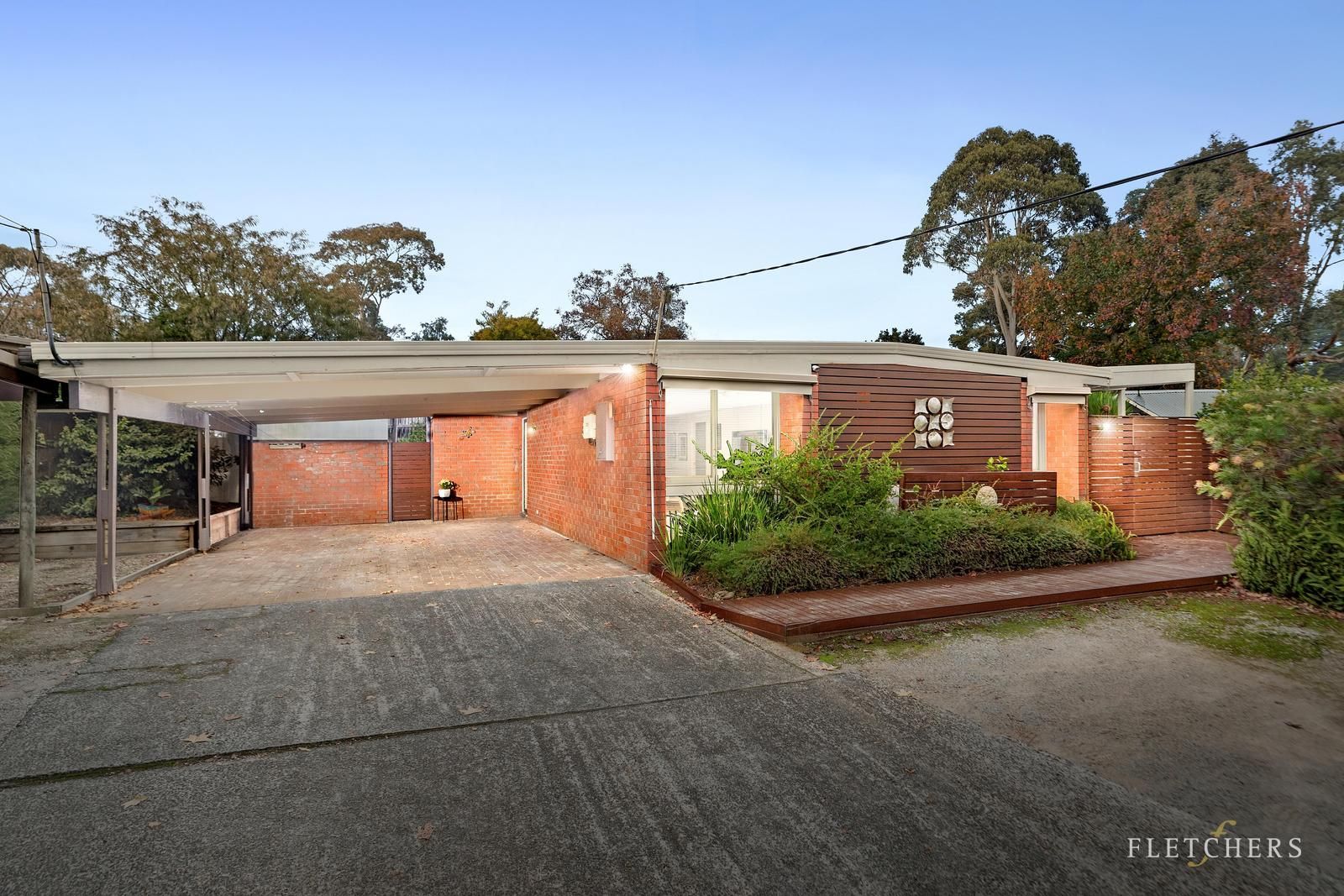 16 Walnut Drive, Kilsyth VIC 3137, Image 0