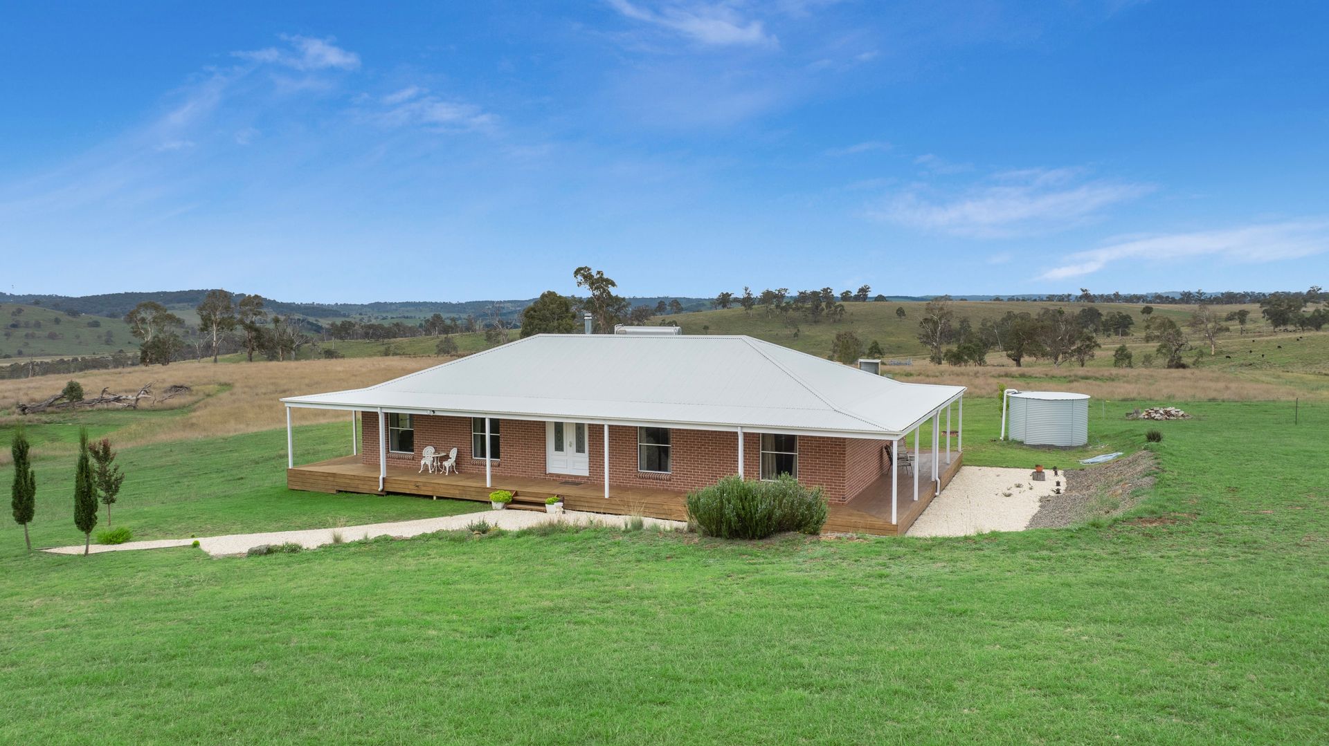 207 Oxley Drive, Walcha NSW 2354 House for Sale Domain