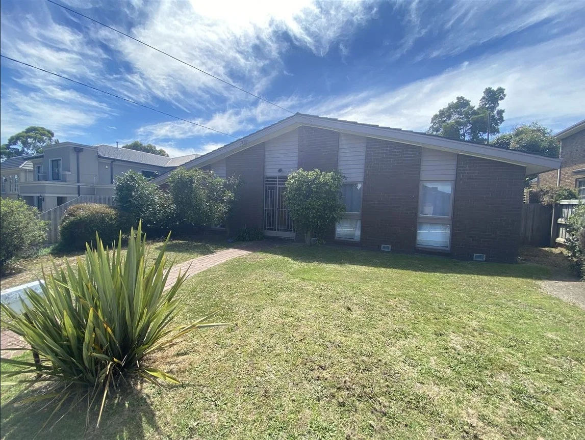 74 Glen Tower Drive, Glen Waverley VIC 3150