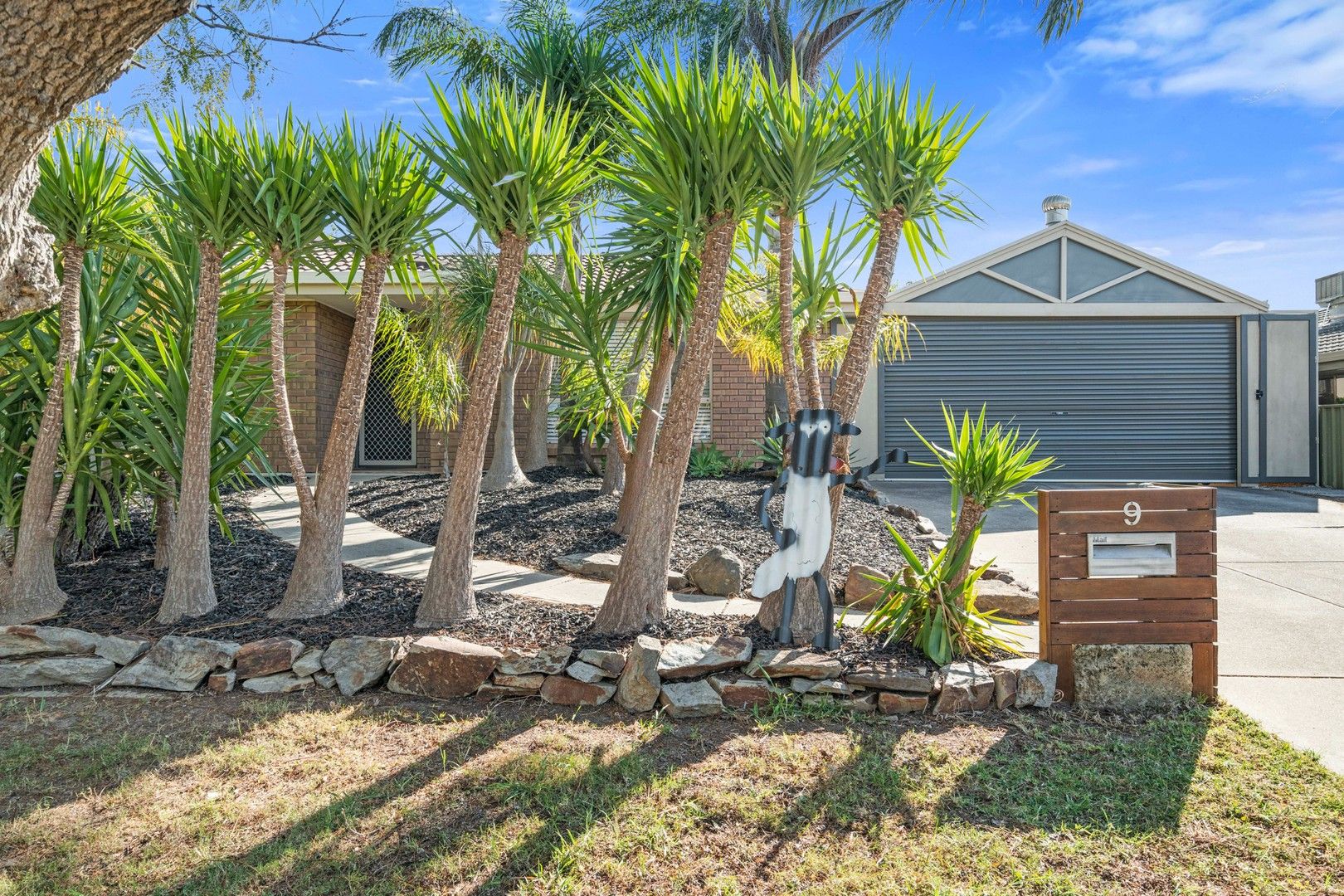 9 Odessa Drive, Woodcroft SA 5162, Image 0