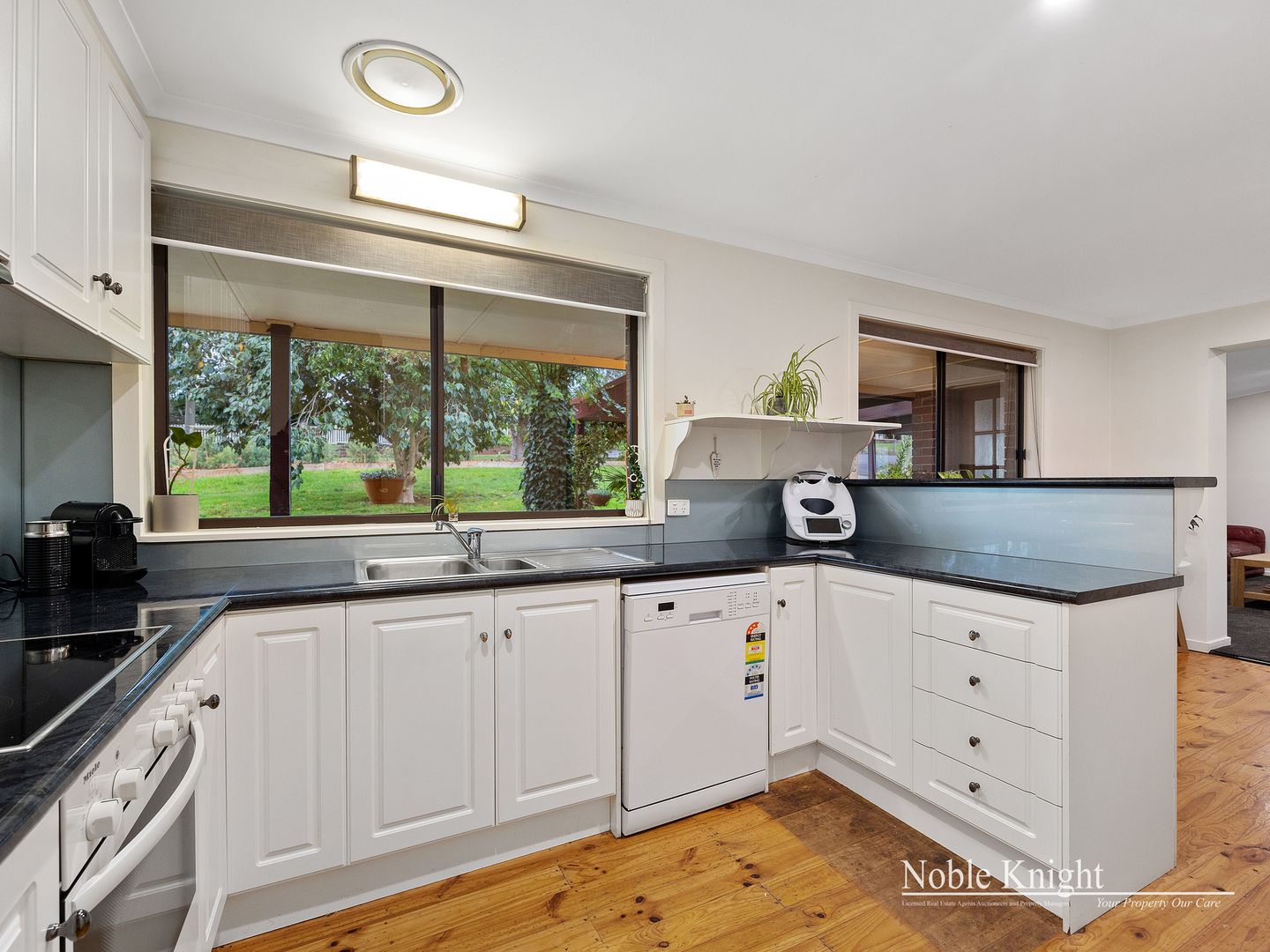 74 Wellington Road, Wandin North VIC 3139, Image 2