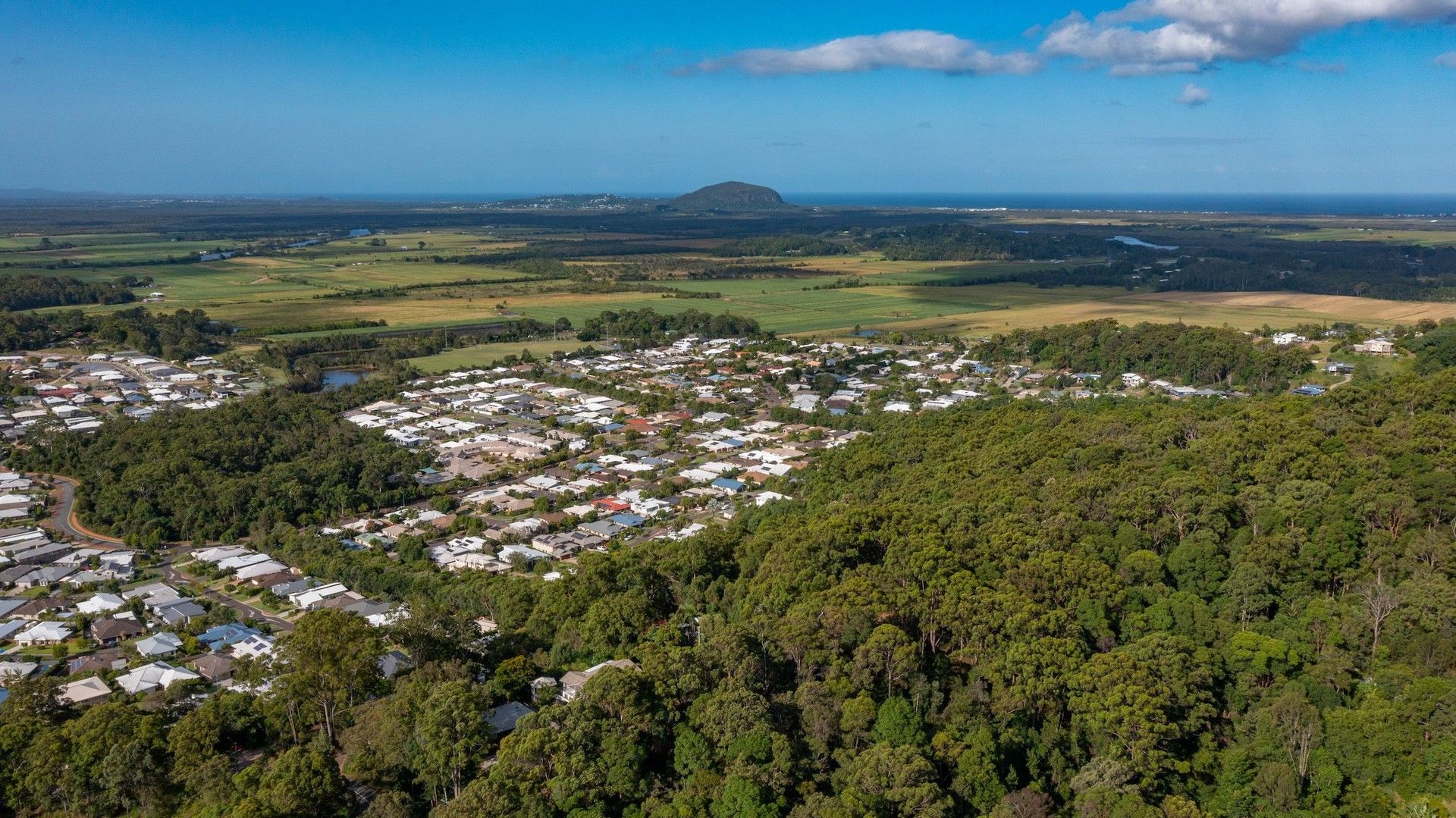 6 bedrooms House in 48 Whitecross Road BLI BLI QLD, 4560