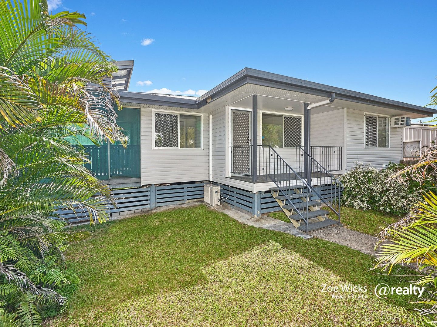 16 Enmore Street, Manoora QLD 4870, Image 2