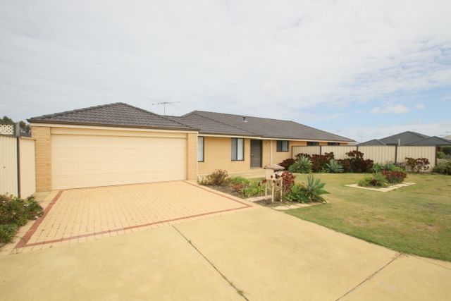 2 Sorrento Turn, Secret Harbour WA 6173, Image 0