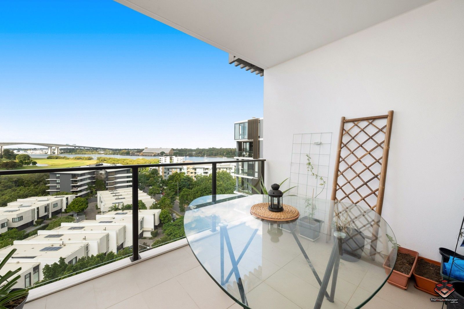 ID21132400/320 MacArthur Avenue, Hamilton QLD 4007 Domain