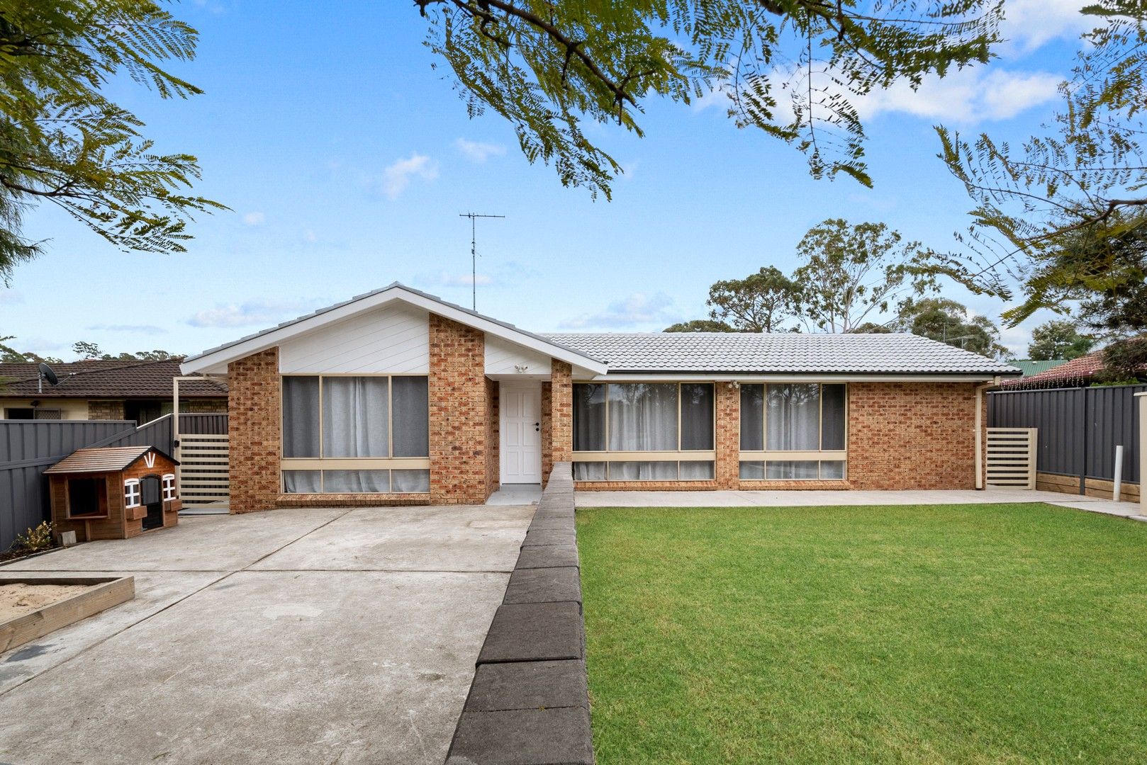 16 Thunderbolt Drive, Raby NSW 2566, Image 0