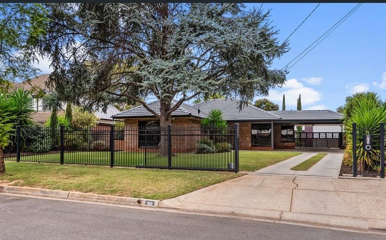 4 bedrooms House in 98 Goodall Crescent SALISBURY SA, 5108