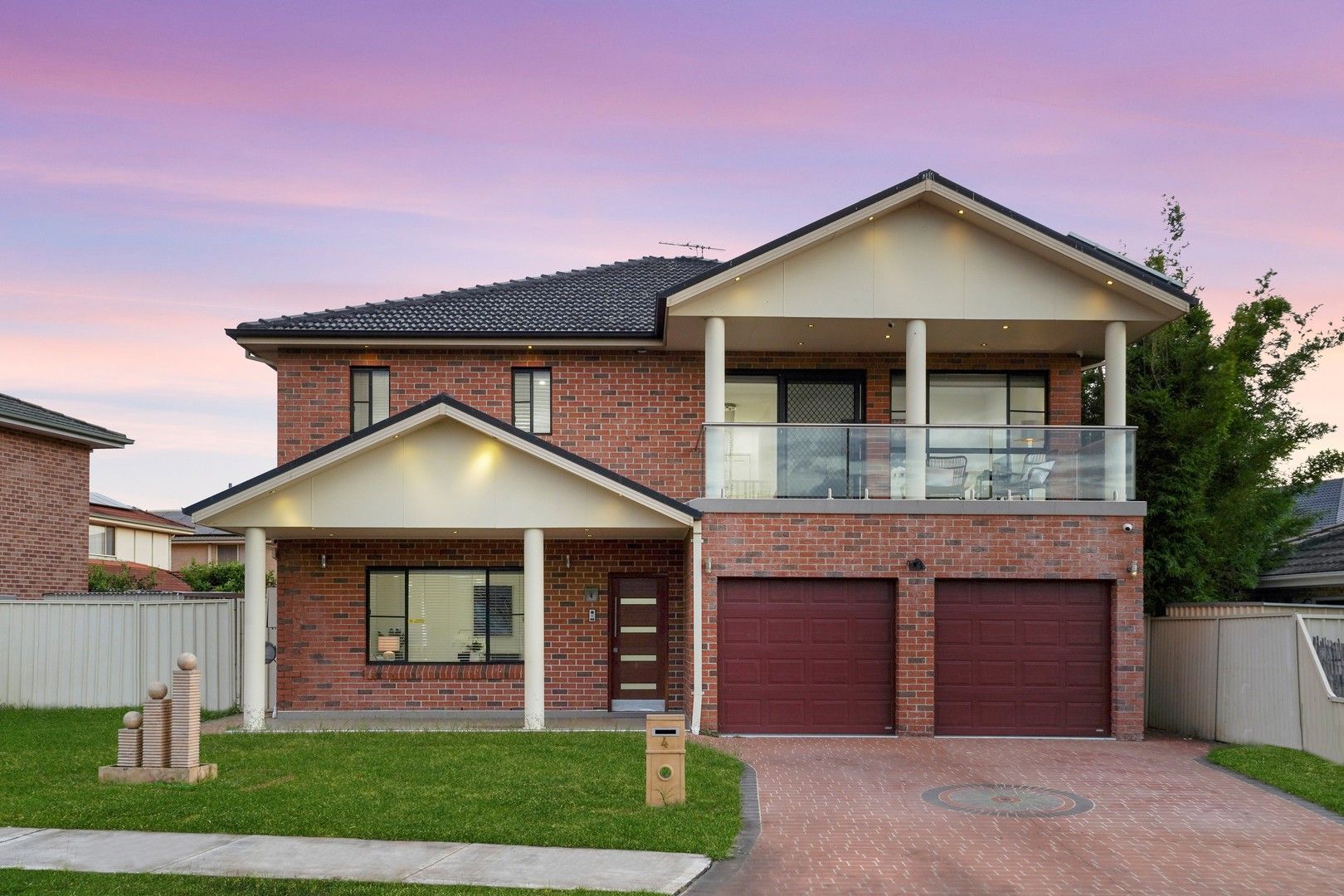 5 bedrooms House in 4 Warfield Place CECIL HILLS NSW, 2171