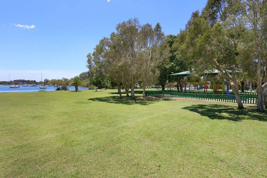 Additional image 22 of 1/27 Eider Avenue, Paradise Point QLD 4216