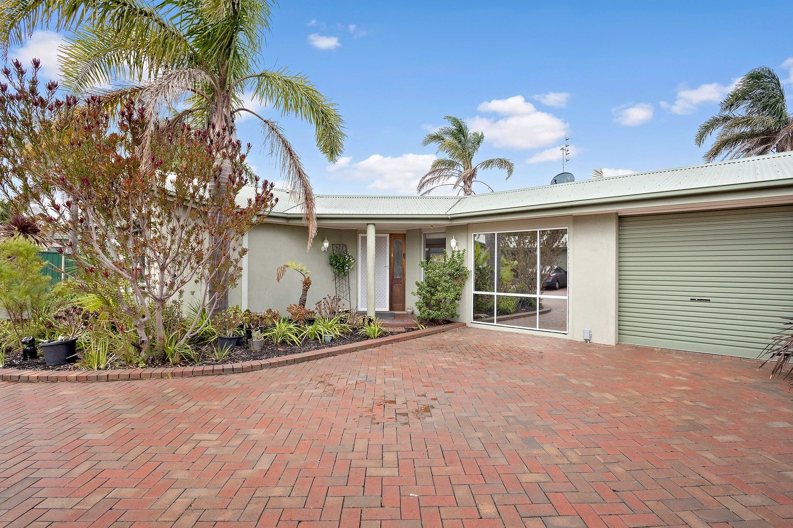 17/10D Country Club Drive, Safety Beach VIC 3936, Image 0