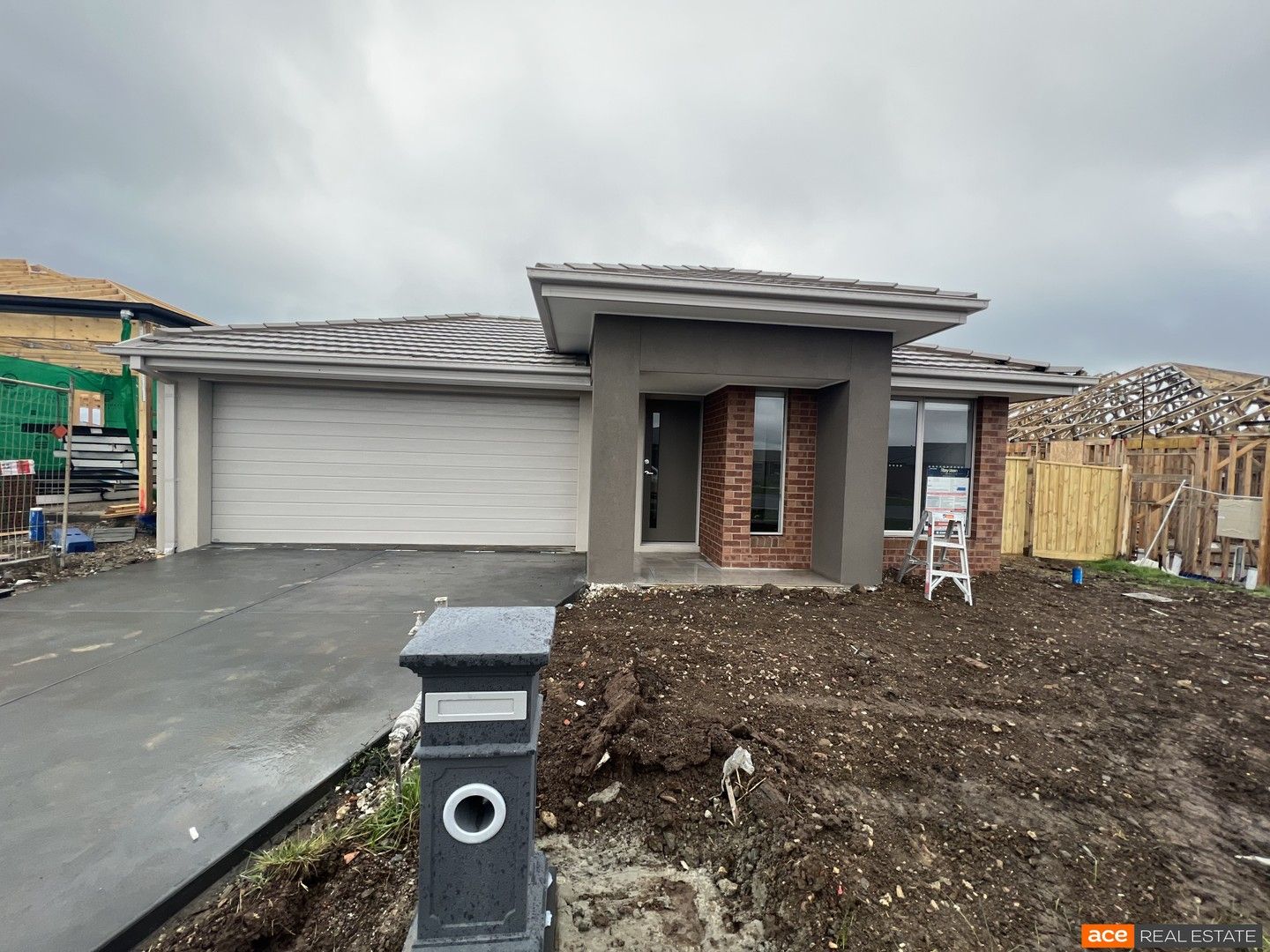 4 bedrooms House in 39 Sundance Boulevard WINTER VALLEY VIC, 3358