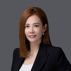 Zoe Wang, Sales representative