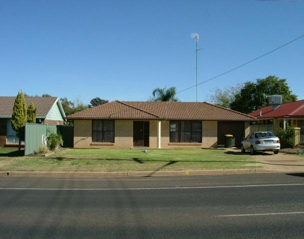 445 Wheelers Lane, Dubbo NSW 2830