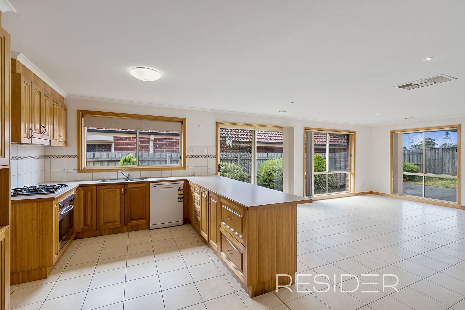 35 Madden Drive, South Morang VIC 3752, Image 1