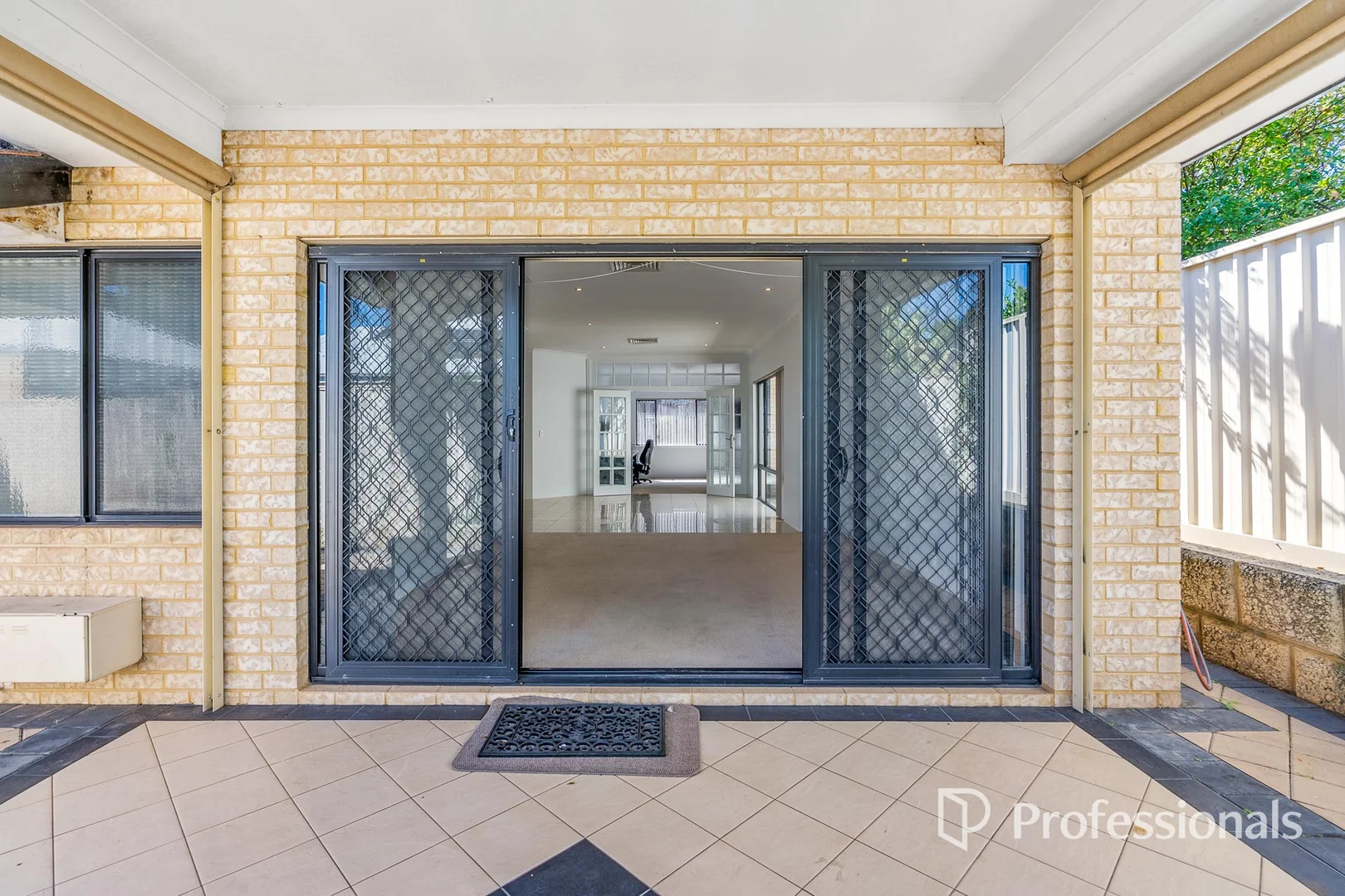 Additional image 20 of 14A Beverley Tce, South Guildford WA 6055