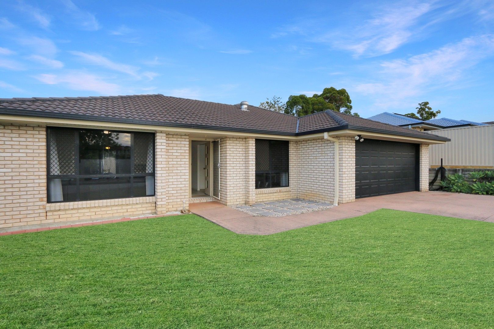 65 Highcrest Circuit, Molendinar QLD 4214, Image 0