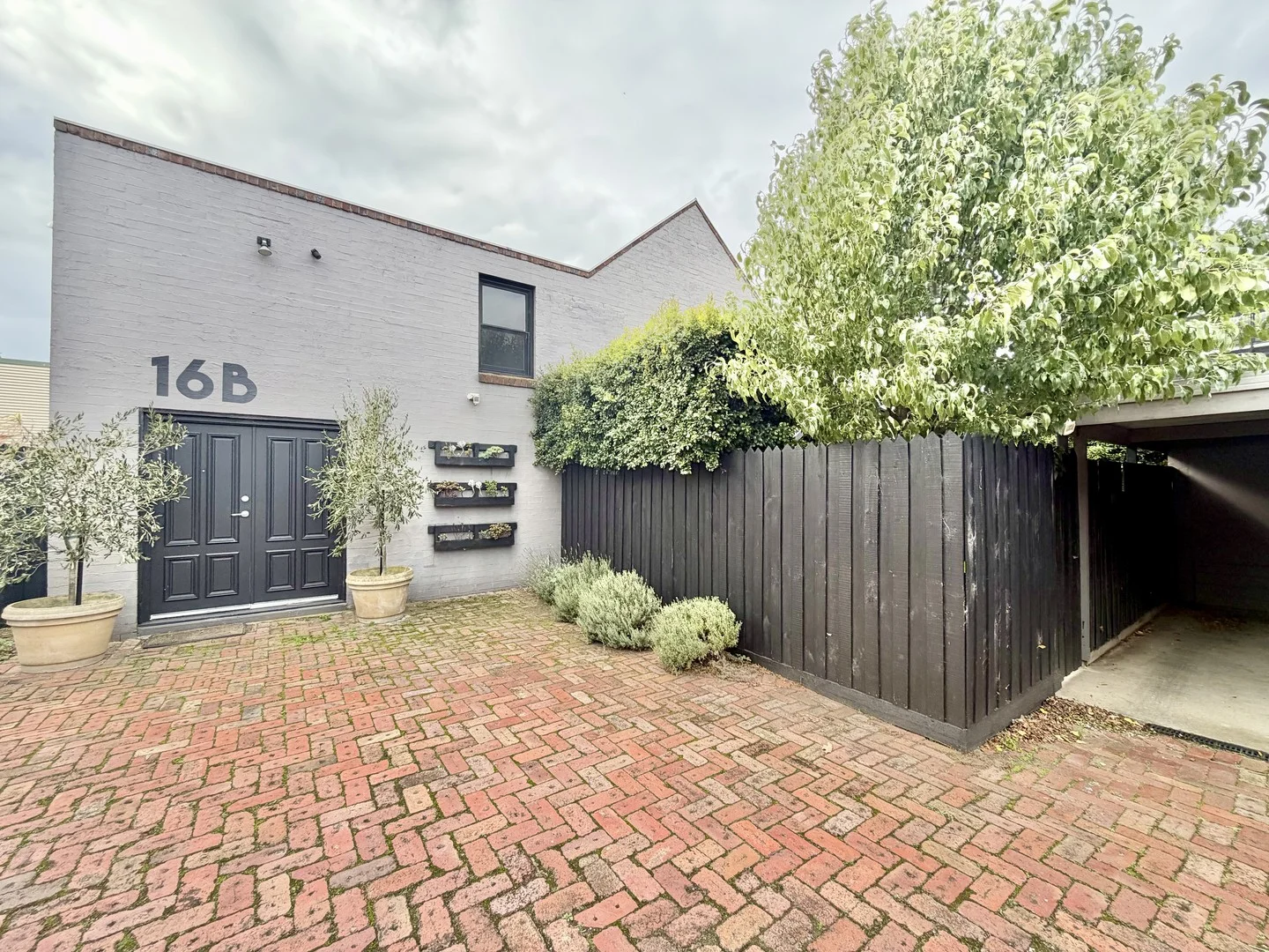 16b Marshall Street, Newtown VIC 3220