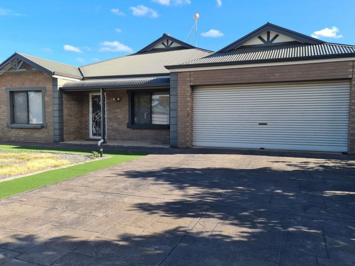 192 Shepherdson Road, Parafield Gardens SA 5107, Image 0