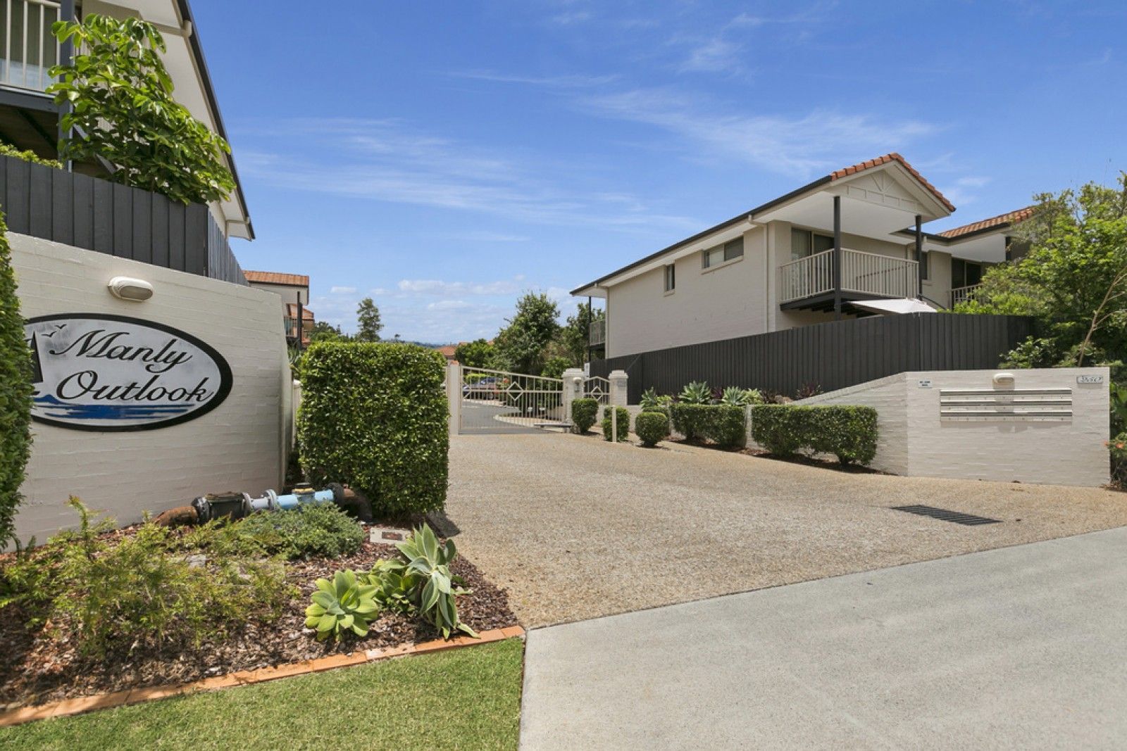 3 bedrooms Townhouse in  MANLY WEST QLD, 4179