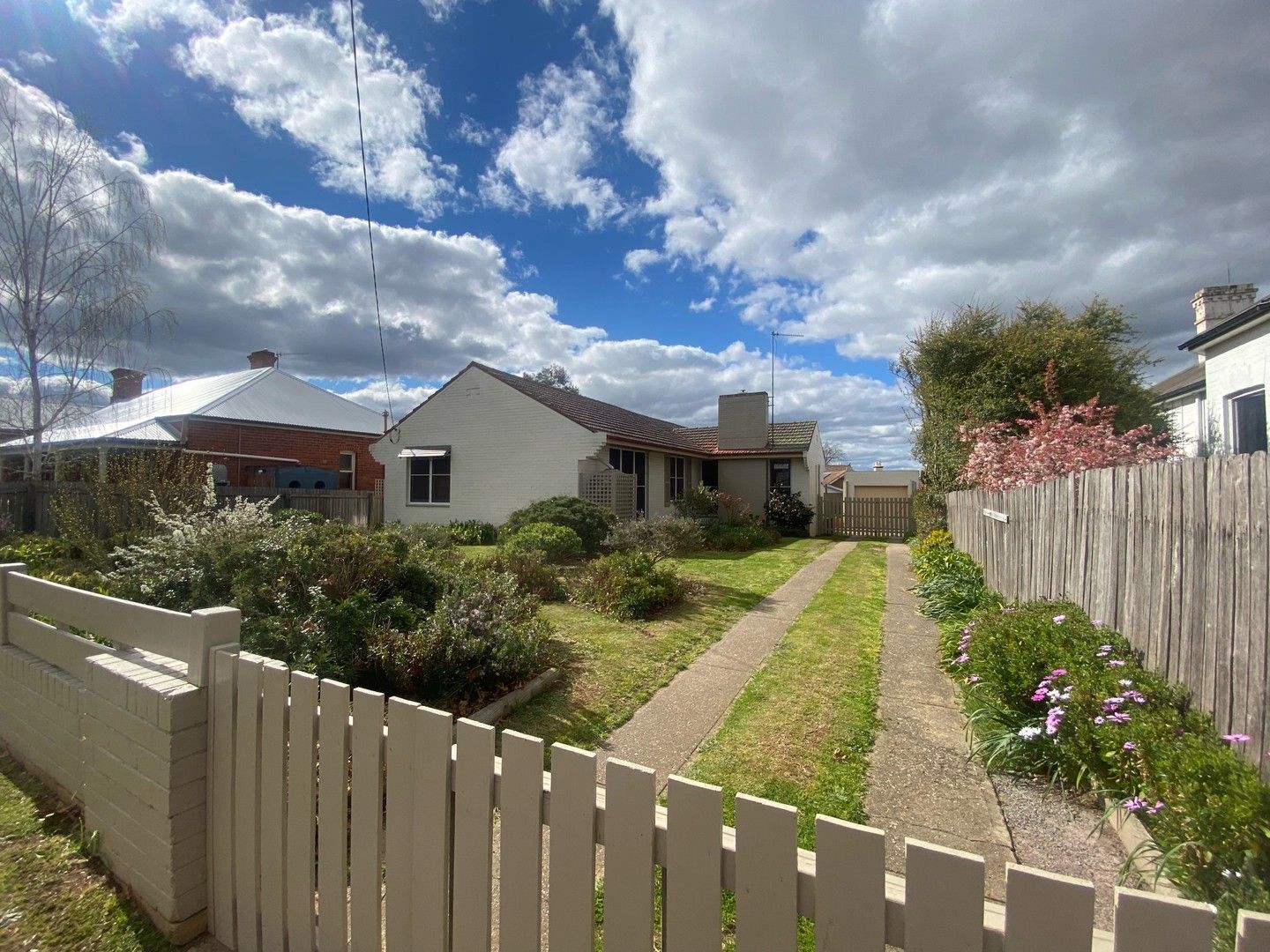 3 bedrooms House in 127a Bradley Street GOULBURN NSW, 2580